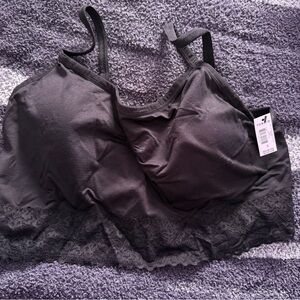 NWT Torrid black lace bralette size 2 (18/20)